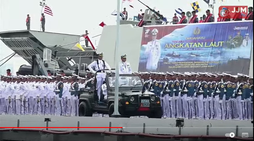  TNI AL Rayakan Hari Jadi ke-77 Dengan Upacara Penuh dan Meriah