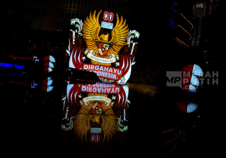 Ornamen Garuda Merah Putih Meriahkan HUT Ke-80 RI di Jakarta