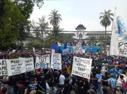 Demo Besar Tolak Sanksi Persib, Bobotoh Usung 5 Tuntutan ke PSSI