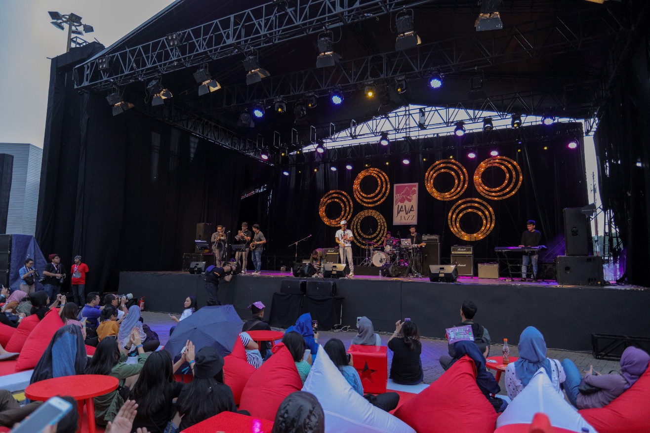 Rizky Febian Sukses Buka Java Jazz Festival 2019 Hari Pertama