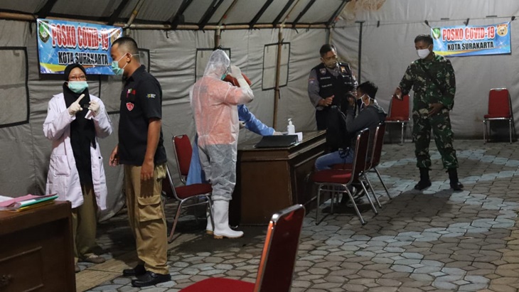 Para pemudik asal Solo mulai meninggalkan rumah karantina yang disediakan Pemkot Solo