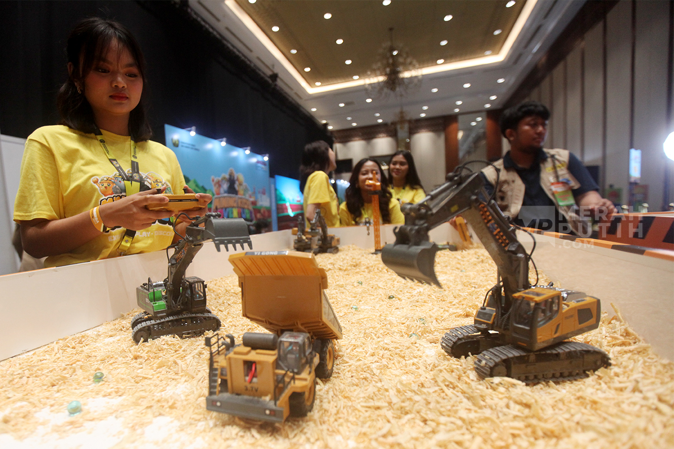 Keseruan Pameran Mineral dan Batu Bara Convention Expo (Minerba Convex) 2025 di Jakarta