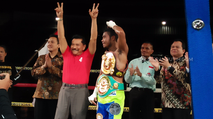 Ruben Manakane Sabet Gelar WBA dan WBC Asia Champion