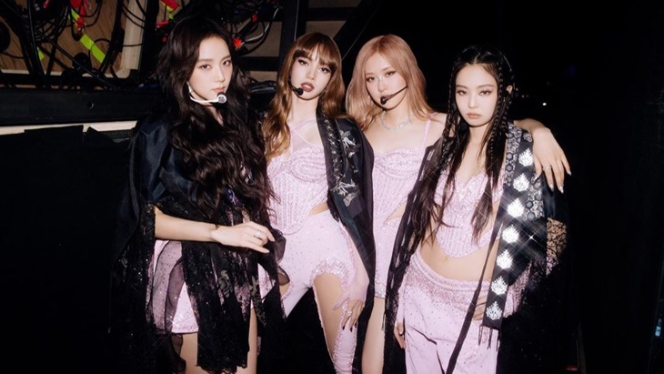 Intip Merchandise Hasil Kolaborasi BLACKPINK x Starbucks