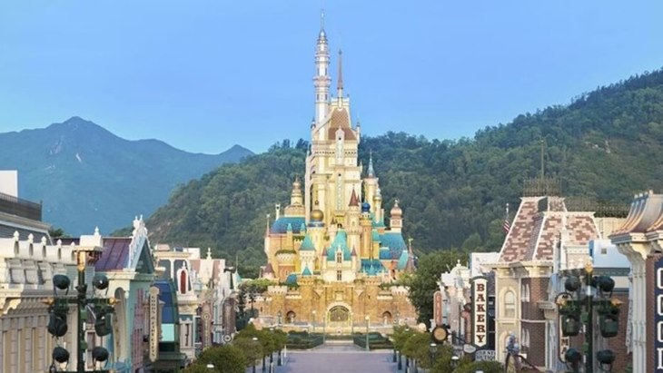 Kastil Baru untuk Menghormati 13 Putri Disney