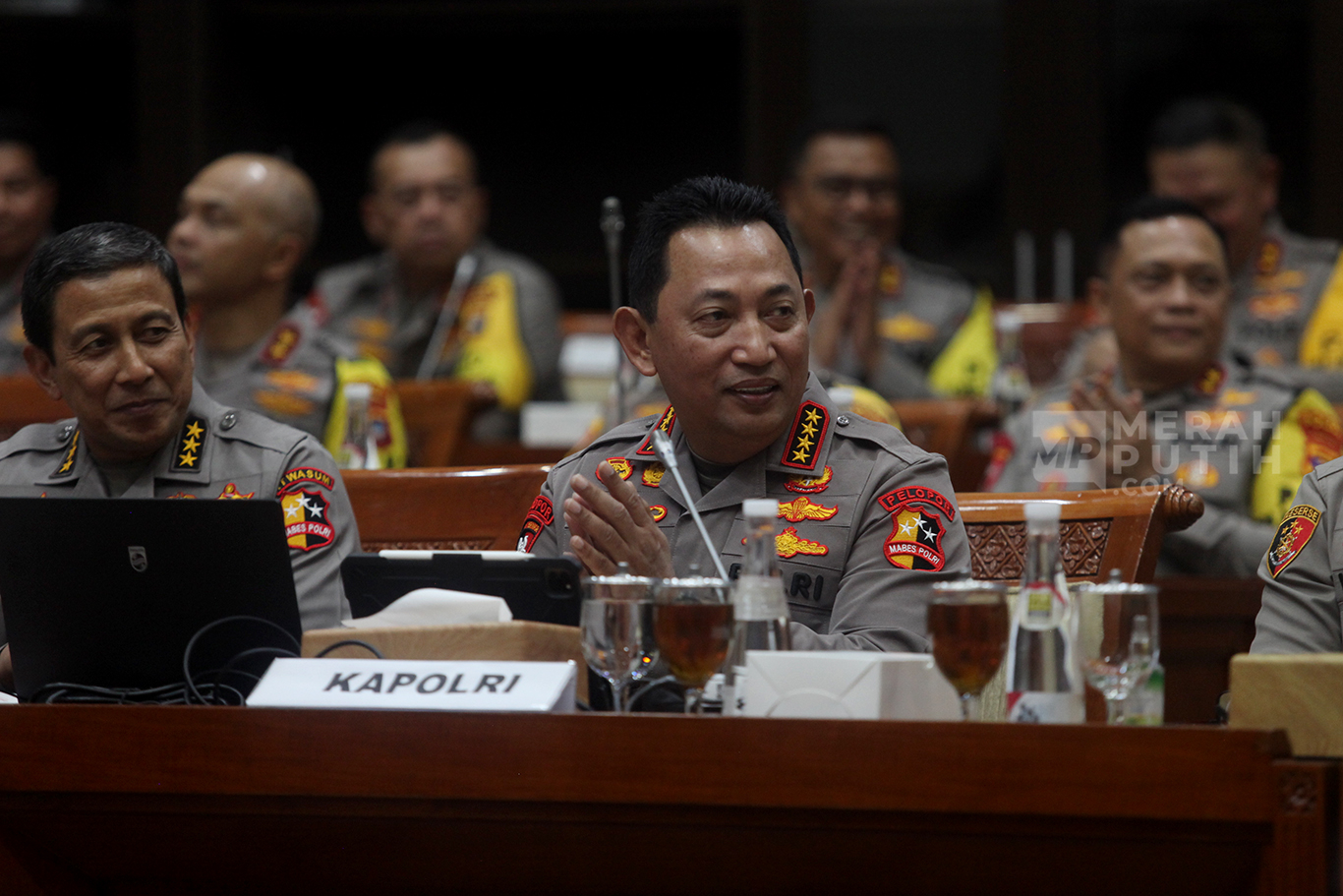 Rapat Kerja dengan DPR, Kapolri Pamer Sudah Tindak 4 Anggota yang Langgar Netralitas Pilkada