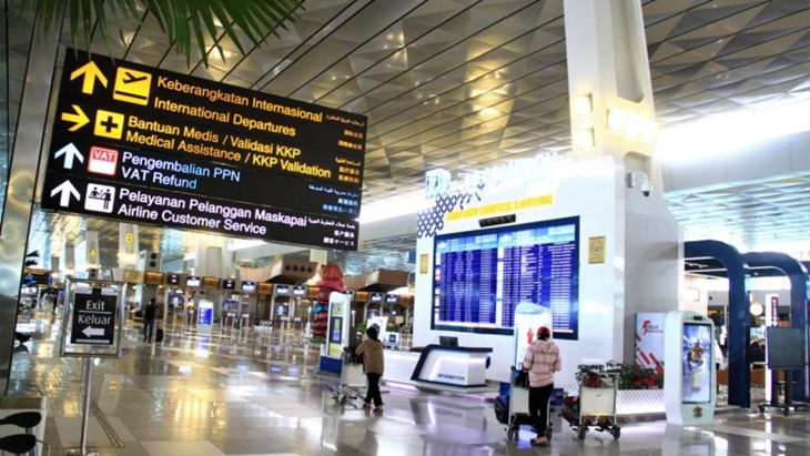 Puncak Arus Balik Libur Tahun Baru di Bandara Soetta Terjadi Hari Ini