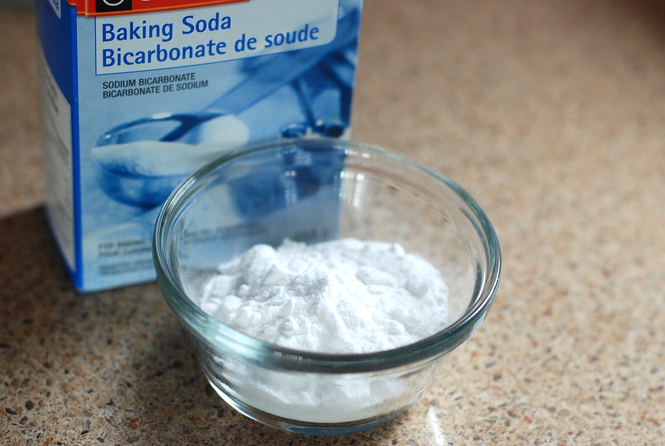 Minyak jarak dan soda kue
