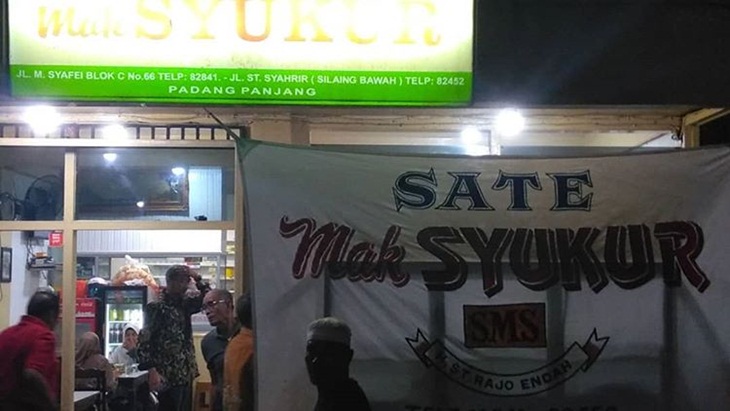 Sate Padang Mak Syukur disukai Menteri Retno. (Foto: instagram.com/bande25)