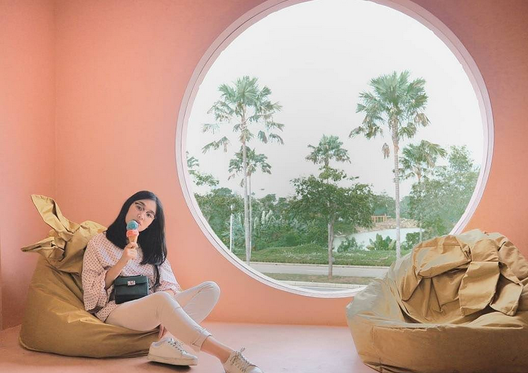 Menggemaskan! 5 Kafe ini Hadir dengan Nuansa Serba Pink