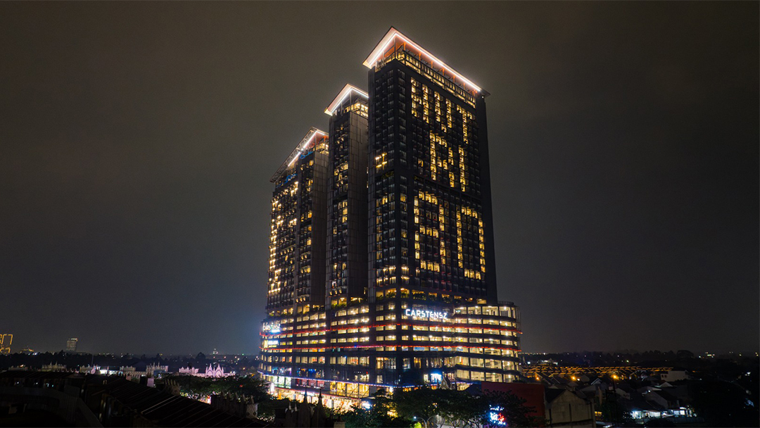 Carstensz Residence & Mall Tampilkan Konfigurasi Lampu Rayakan HUT Ke-80 RI