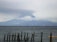 Usai Gunung Agung Meletus, Masyarakat Diminta Tetap Tenang