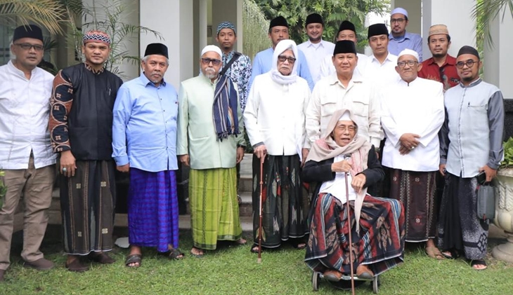 Prabowo Diskusi Perkuat Keutuhan NKRI dengan Para Kiai Sepuh NU