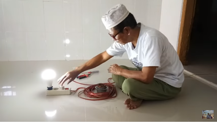 Fakta di Balik Trik Menghidupkan Lampu Tanpa Aliran listrik