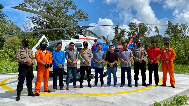 Keren! Kini Berwisata ke Pulau Leebong Bisa dengan Helikopter