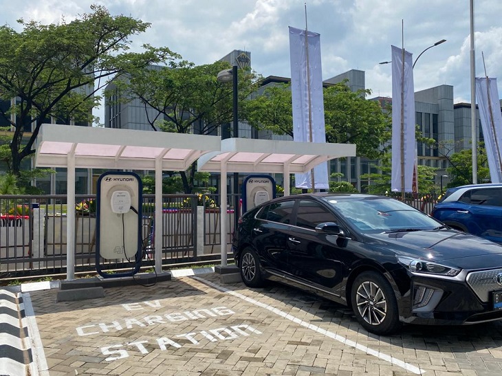 Tips Parkir Paralel Menggunakan Hyundai Creta dan Stargazer