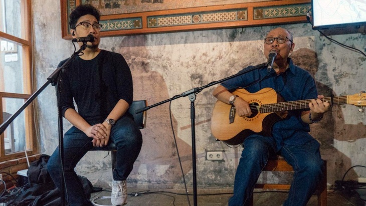 Kolaborasi Ebiet G Ade dan Adera, Hadirkan Lagu 'Untuk Kita Renungkan' dengan Nuansa Baru