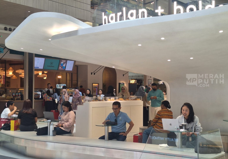 Menilik Tren Work From Mall kini Mulai Ramaikan Cafe dan Pusat Perbelanjaan di Jakarta 