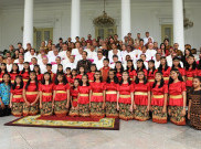 Jokowi Belajar Menjaga Ego dari Paduan Suara Gereja