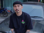 Kisah Rahman Simuk, Tukang Cukur Panggilan yang Survive di Tengah Pandemi COVID-19