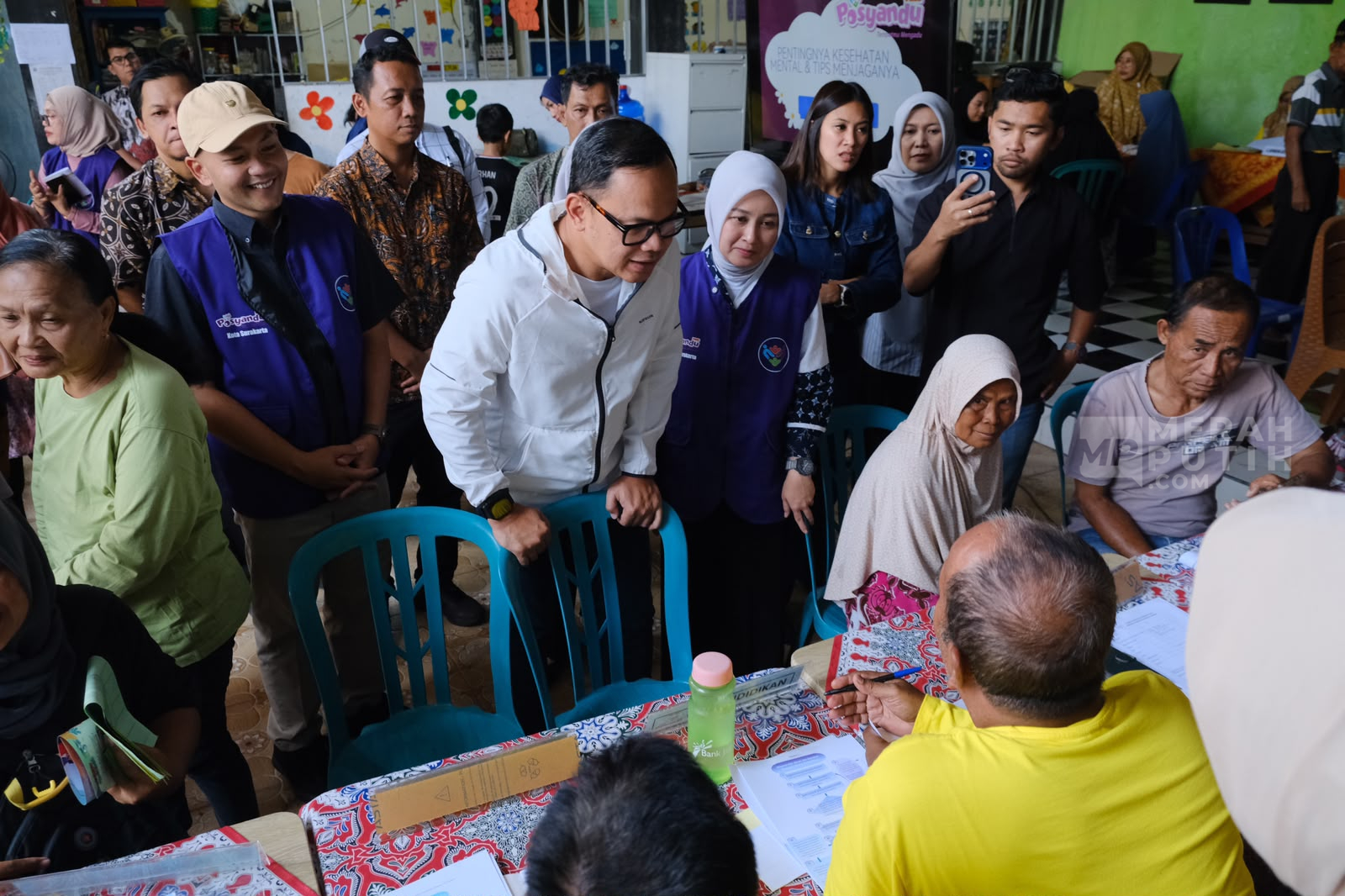 Wamendagri Bima Arya Dorong Pelaksanaan 6 SPM Posyandu Plus di Solo Jadi Percontohan