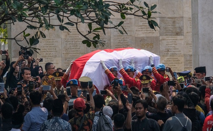 Prosesi pemakaman BJ Habibie di TMP Kalibata
