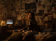 1999 WRITE THE FUTURE Gandeng LØREN di Lagu 'Gasoline'