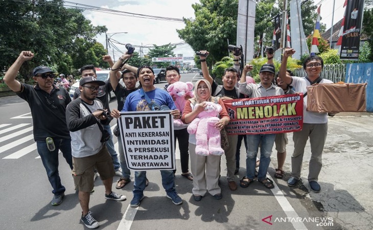 Intimidasi Wartawan, Polri Gagal Lakukan Integrasi Manajemen Media