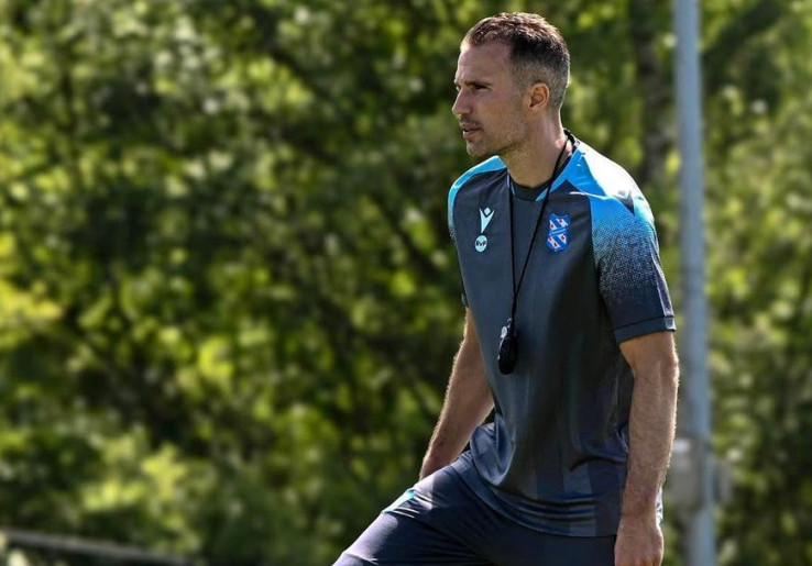 Robin Van Persie Dikabarkan Latih Feyenoord, Reuni dengan Arsenal di Liga Champions?