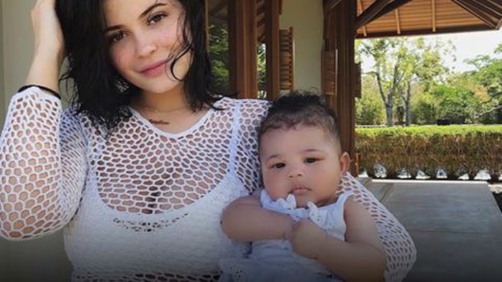 Gemasnya! Tampilan Ibu dan Anak ala Kylie Jenner