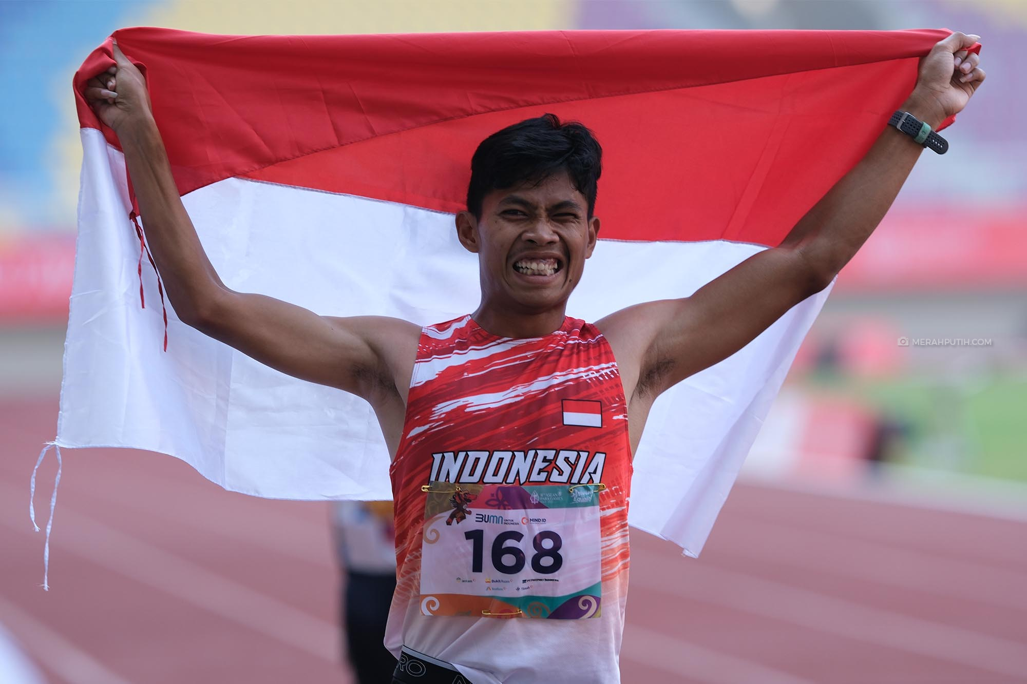 Perjuangan Sapto Yogo Raih Medali Emas, Tahan Sakit dan Jatuh usai Finis