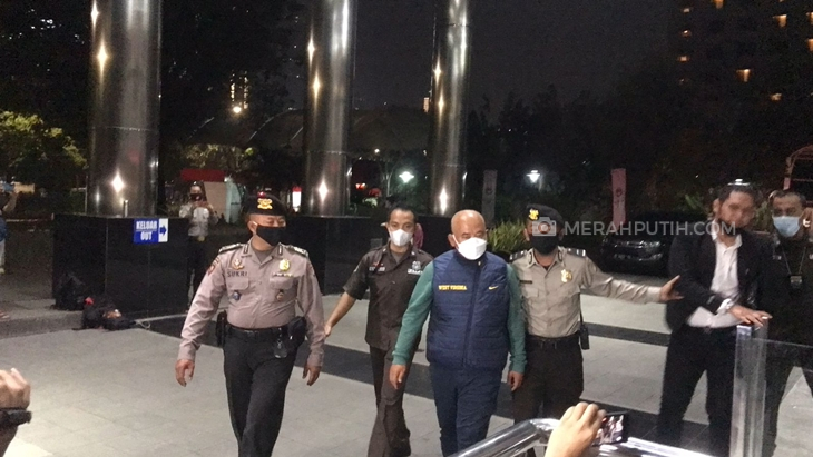 Tiba di Gedung KPK, Wali Kota Bekasi Rahmat Effendi Bungkam