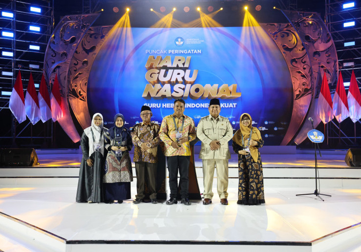 Lapor ke Presiden Prabowo, Mendikdasmen: Bonus sudah Ditransfer Langsung