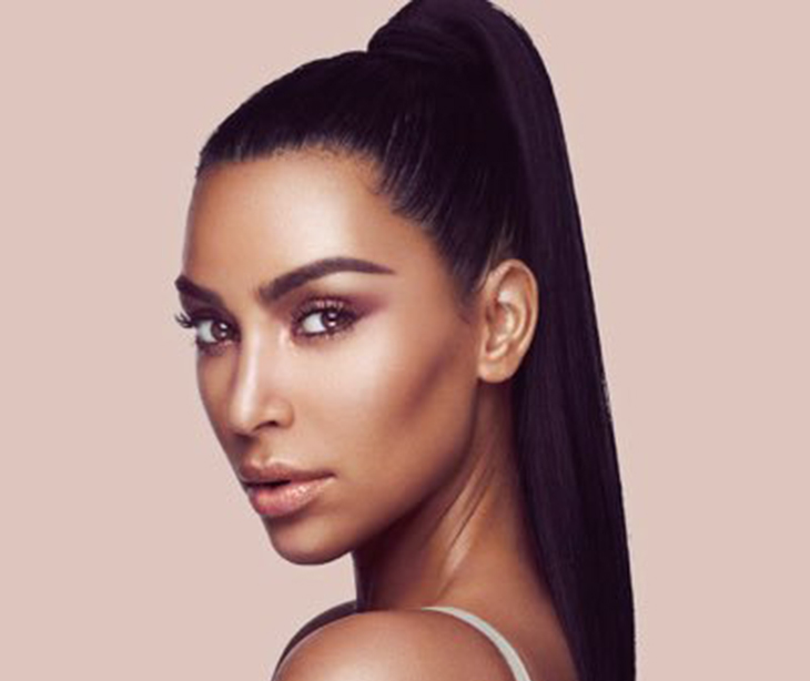 Sambut Anak Ketiga, Kim Kardashian Gelar Baby Shower Pink. Intip Yuk!