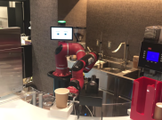 Canggih, Di Kafe ini Pengunjung Dilayani Robot Barista!