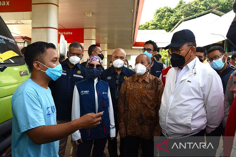 Pemerintah Tindak Tegas Truk Tambang yang Gunakan Solar subsidi