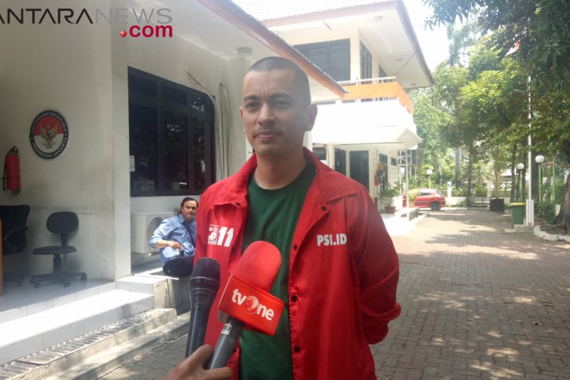 Rian Ernest dari PSI