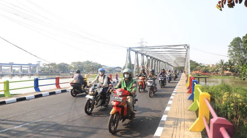 Jembatan Pintu Air 10 Kota Tangerang kembali dibuka