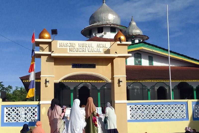 Warga Negeri Wakal Maluku Tengah Merayakan Lebaran Hari Ini
