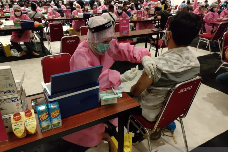 Tunggu Stok, Pemkot Bandung Belum Memulai Vaksinasi Booster 