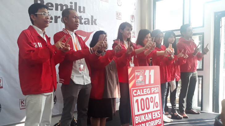 Menteri Jadi Caleg Bukti Partai Kurang Kader Populer