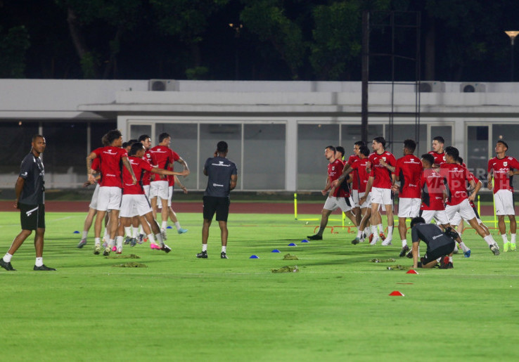 Latihan Punggawa Timnas Indonesia jelang Laga Pamungkas Melawan China di Stadion Madya Jakarta