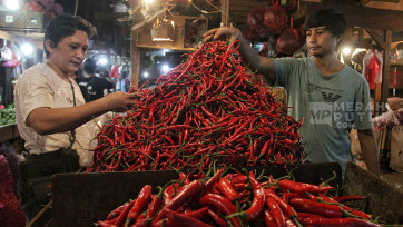Harga Cabai Kian Merangkak Naik Jelang Perayaan Imlek 2025