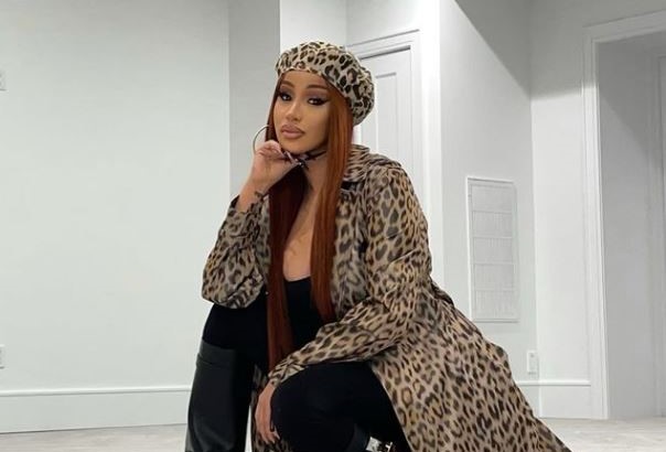 Playboy Tunjuk Cardi B Jadi Resident Creative Director
