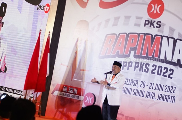 Presiden PKS: Koalisi Semut Merah Bubar