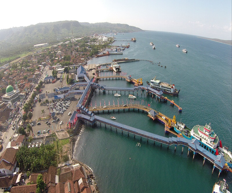 Kemenhub Buka Rute Pelayaran Banyuwangi - Lombok