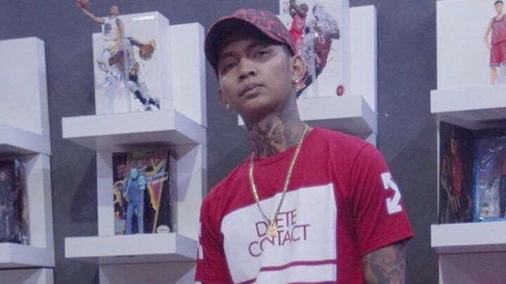 Ada Wajah Ahok di Tangan Kanan Young Lex