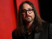 Lirik Lagu 'Wait For Me' dari Mendiang Anak John Lennon, Sean Ono Lennon