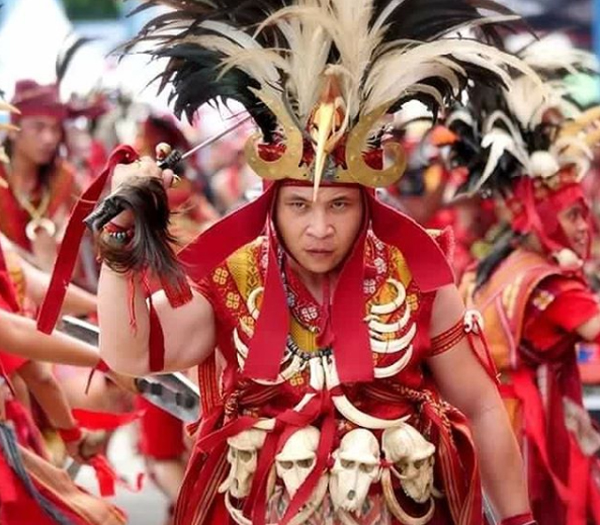festival pesona selat lembeh