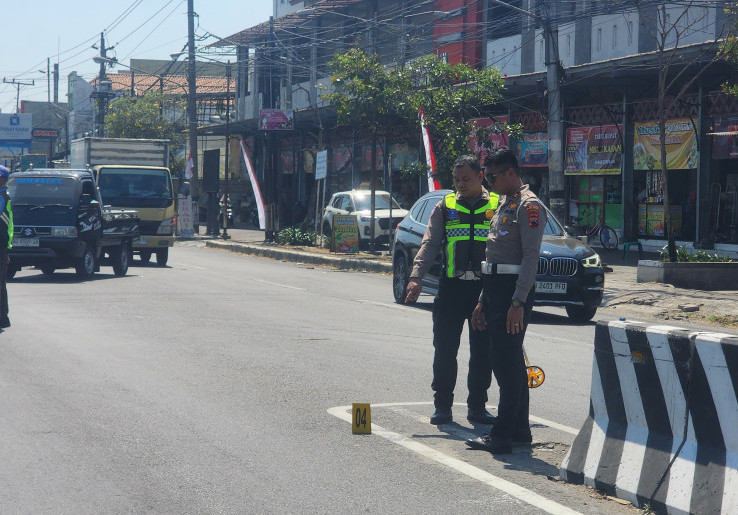 Polisi Olah TKP Kecelakaan McLaren YouTuber Andra ST dan Robby Pantjaro, Dalami CCTV